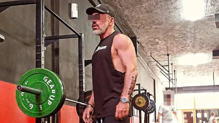 souda troxaio 45xronos arthrou 2