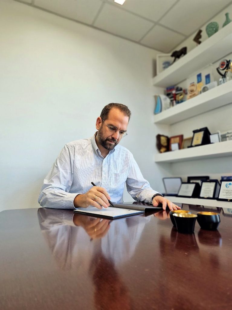 ΝΕΚΤΑΡΙΟΣ ΦΑΡΜΑΚΗΣ