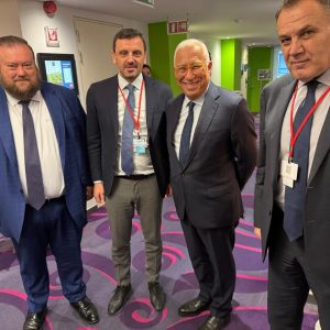 24b1a4ec 2b0e 45a9 aac2 466d9c01a9d7