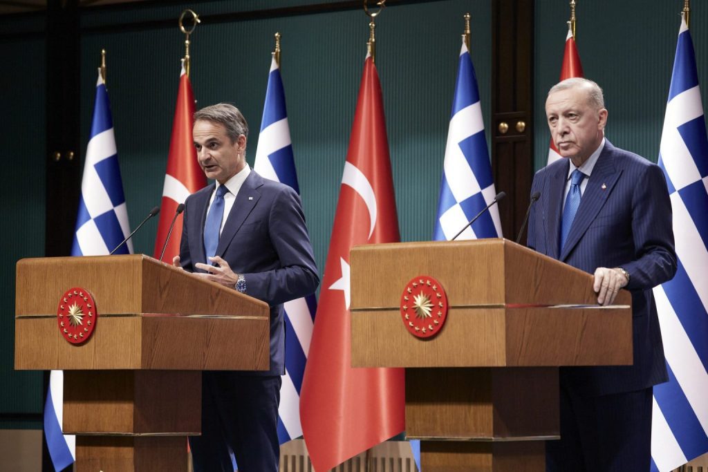 4266493 scaled 1536x1025