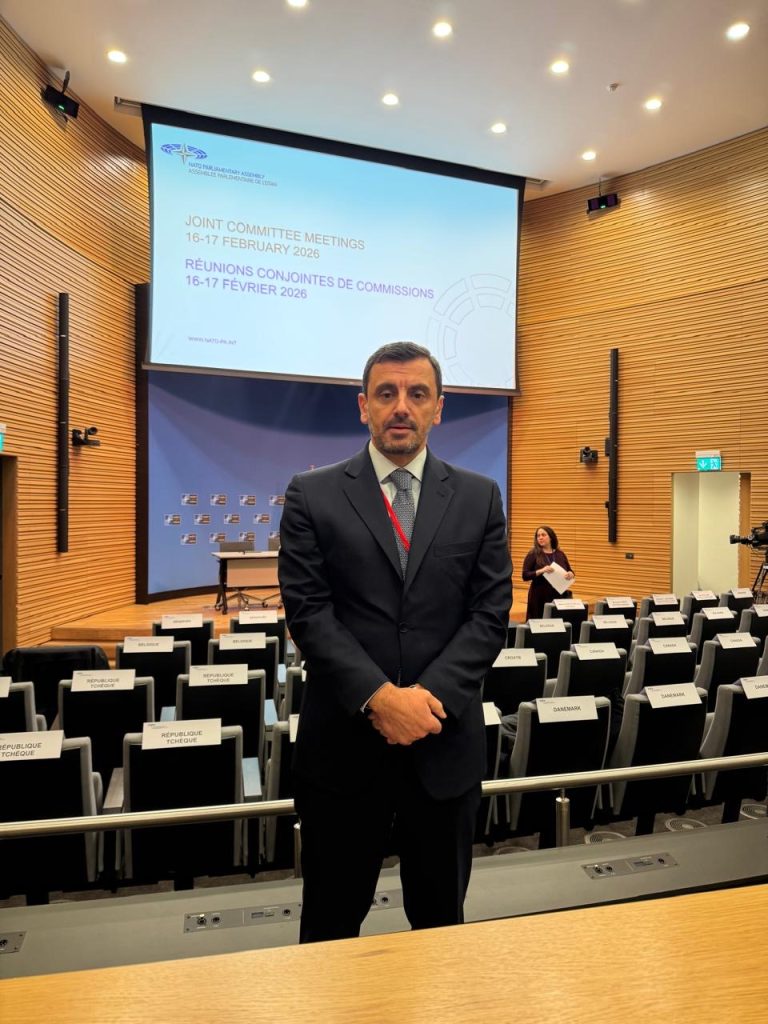 ad58cf92 4899 4177 8a75 82d1b2f34b80