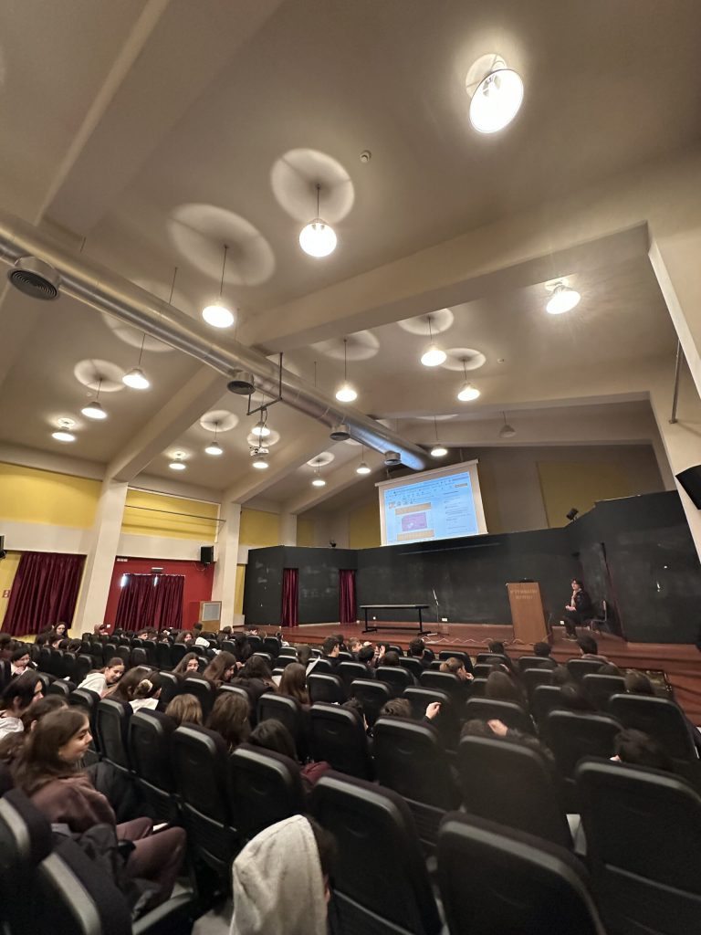 image 44 20 768x1024