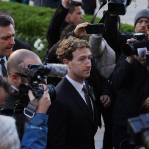 zuck mark meta facebook