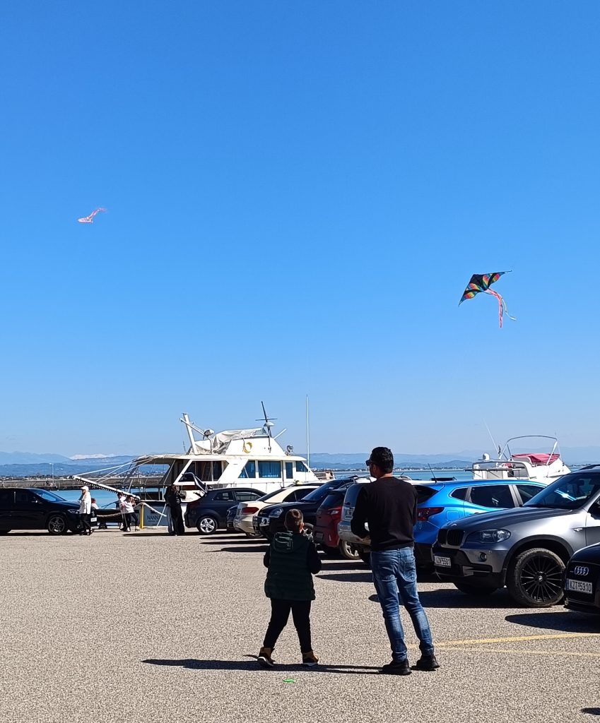 ΚΑΤΑΚΟΛΟ ΚΟΥΛΟΥΜΑ 8