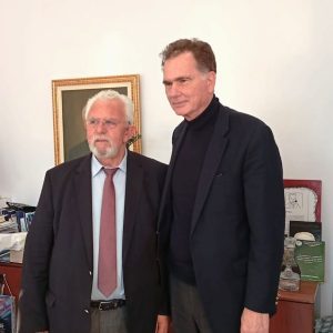 1 EPISKEPSH PAPANDREOU