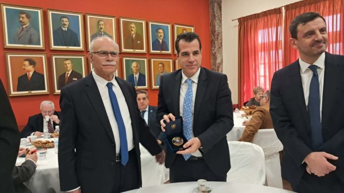 PLEVRHS ANAMNHSTIKO 1024x576