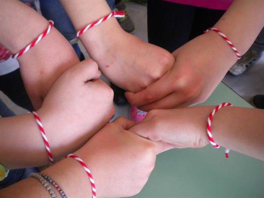 martis kokkini leuki klosti xeri