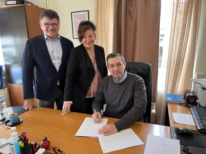 enisxysh xeiroyrgos amaliada scaled.jpeg