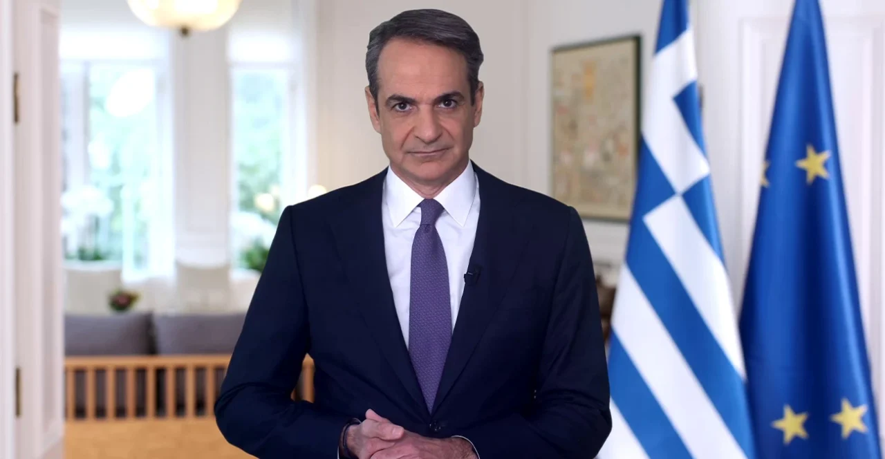 maketa mitsotakis 2
