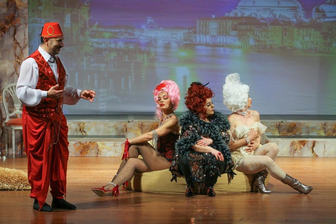 omdatexnis dourios ippos