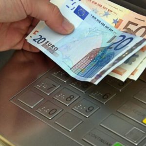 atm euros shutterstock 24748327 768x432 1 768x448 1.jpg