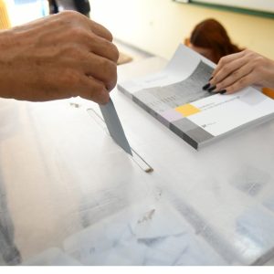 dimopsifisma ekloges kalpi scaled.jpg