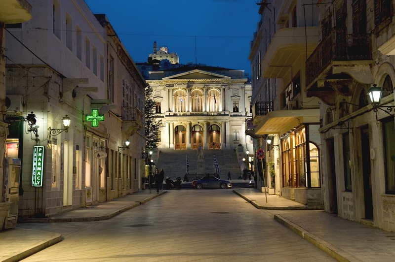 ermou ermoupoli perikles merakos.jpg