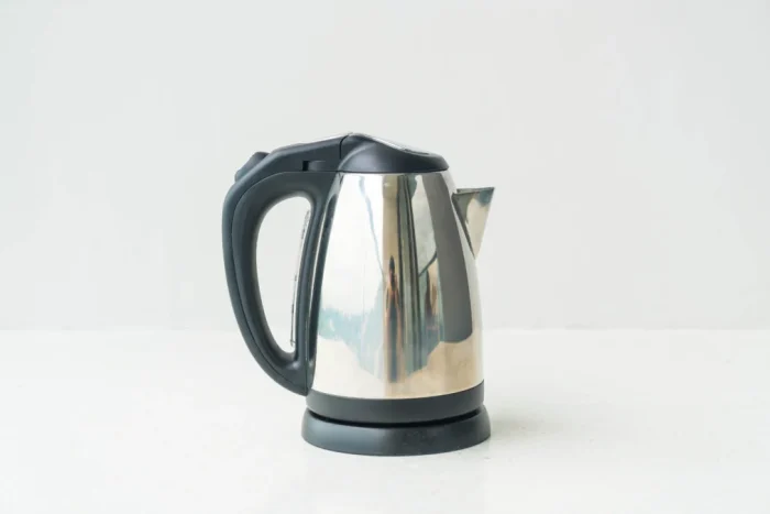 kettle cup wall background 1012x675.jpg