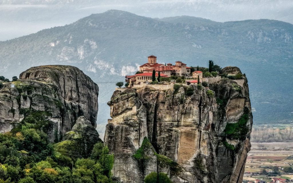 meteora scaled.jpg