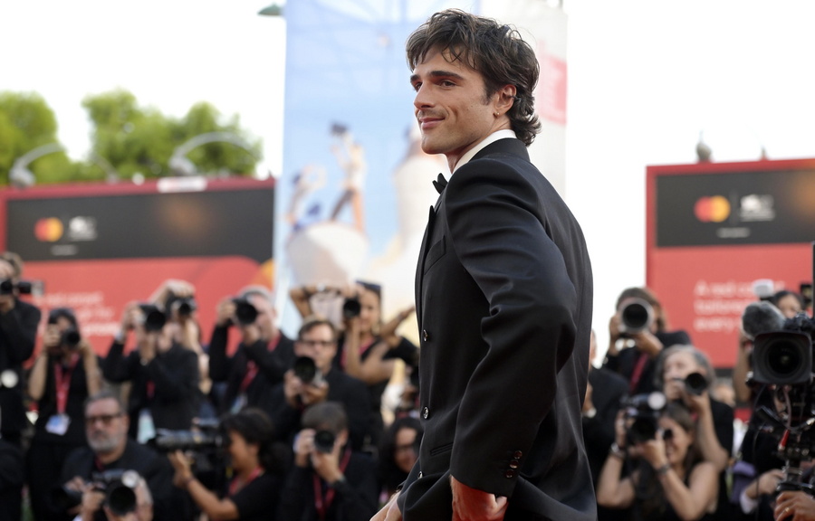 Jacob Elordi arrives for the screening of Frankenstein.jpg