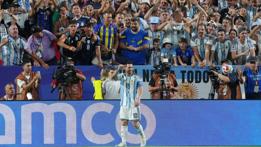 MESSI 1 1.jpg