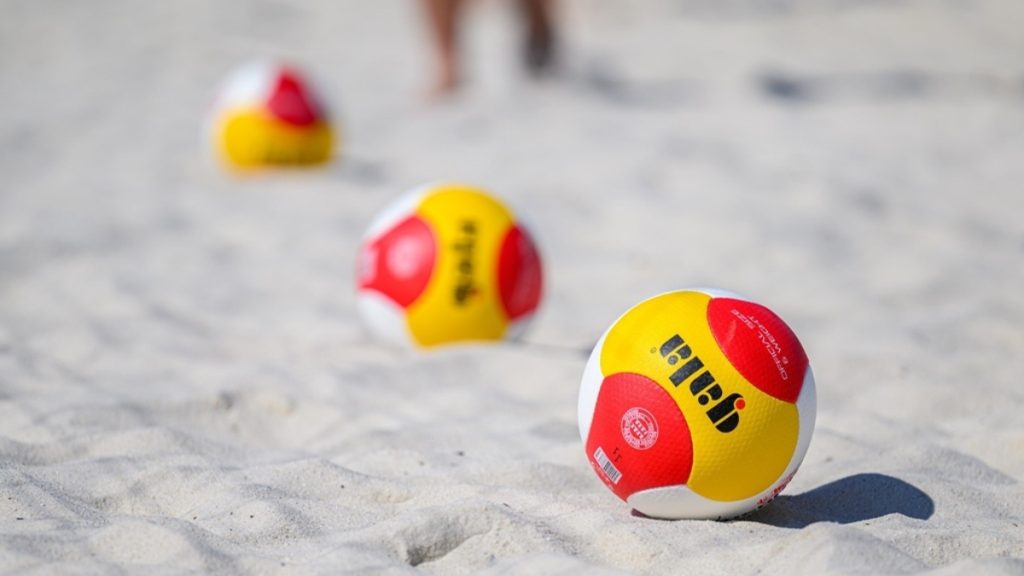 beach volley1.jpg