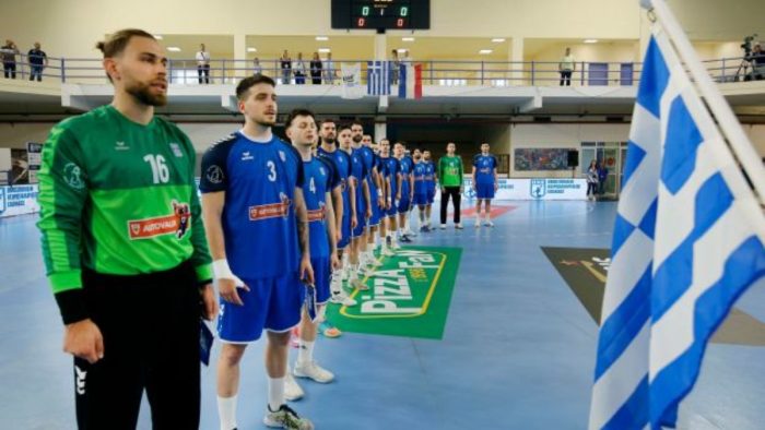 ellas handball.jpg
