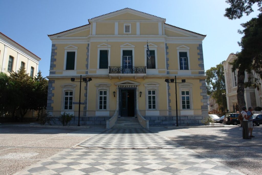 samou aftodioikisi.jpg