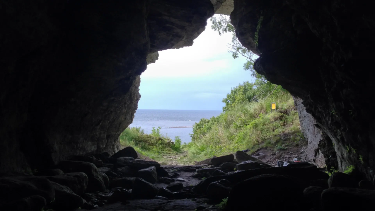 stora forvar cave sweden.png
