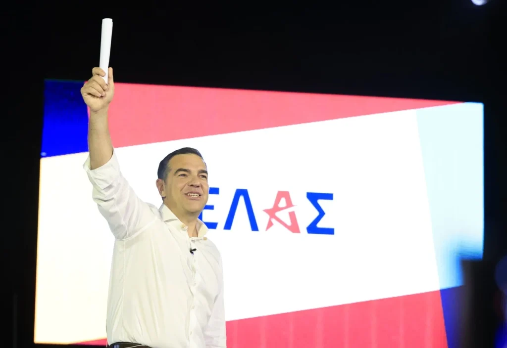 tsipras komma elas antidraseis vouleutes.webp
