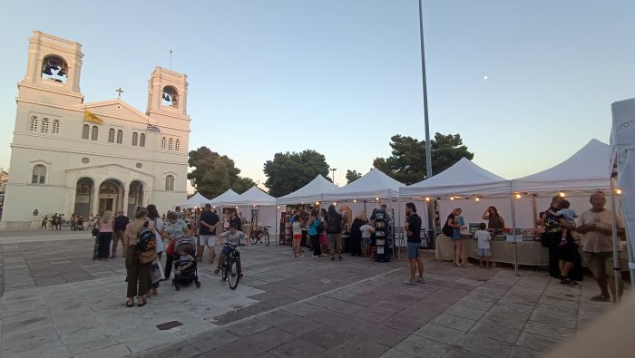 ΕΚΘΕΣΗ ΒΙΒΛΙΟΥ ΠΥΡΓΟΥ 1