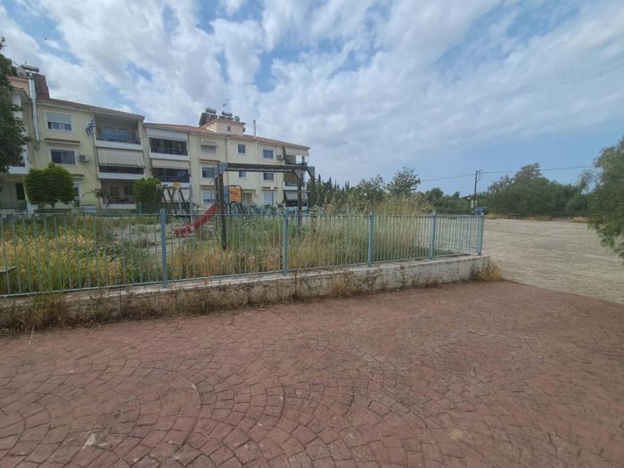 ΠΛΑΤΕΙΑ ΕΡΓΑΤΙΚΕΣ ΚΑΤΟΙΚΙΕΣ ΕΓΛΥΚΑΔΑΣ 1024x768.jpg